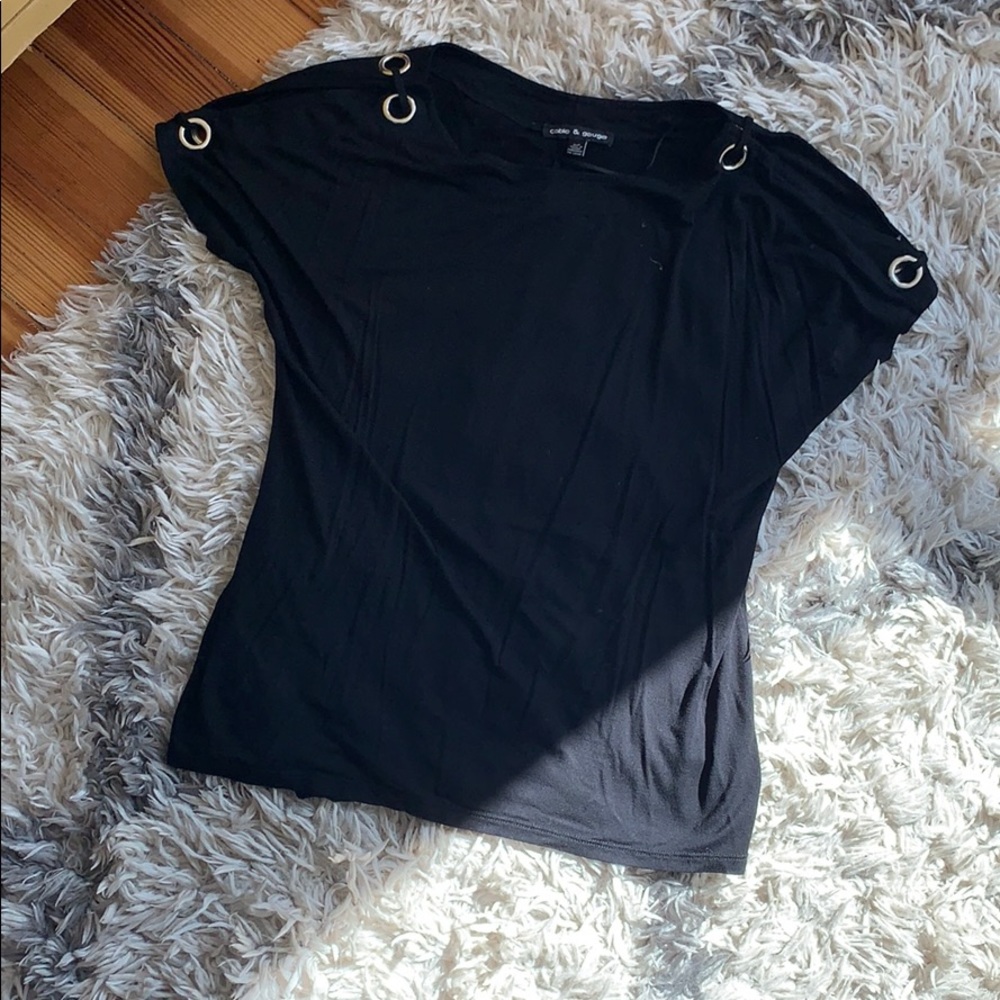 Soft black top w/ shoulder detail